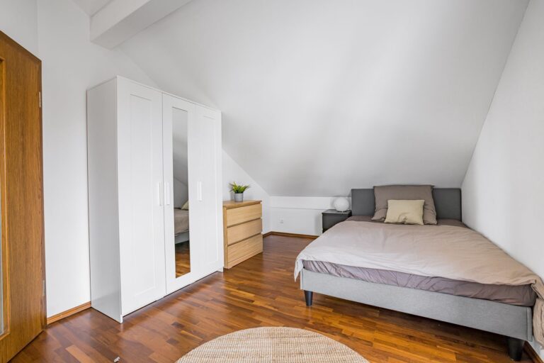 5-Zimmer-Duplexwohnung im Erbbaurecht