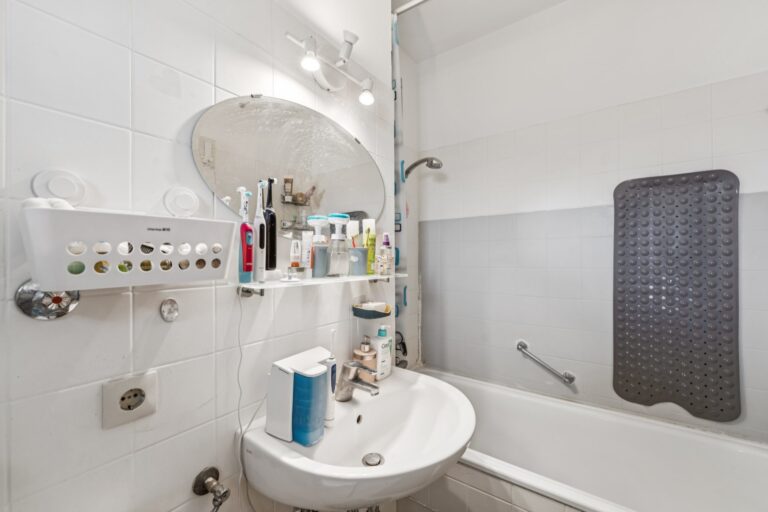 2-Zimmer-Wohnung Bogenhausen, 81677 München