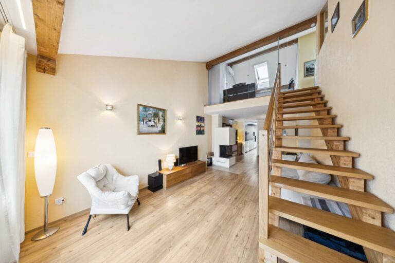 Startseite 1 backbone 577971 A 037 WEB