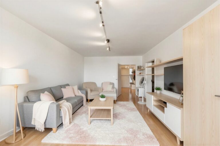 2-Zimmer-Wohnung Bogenhausen, 81677 München