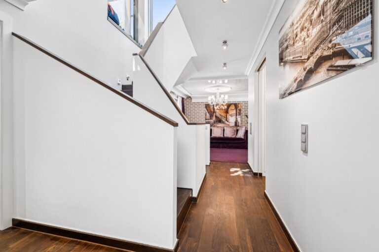 Luxus-Maisonette Dachterrasse & Panoramablick über München