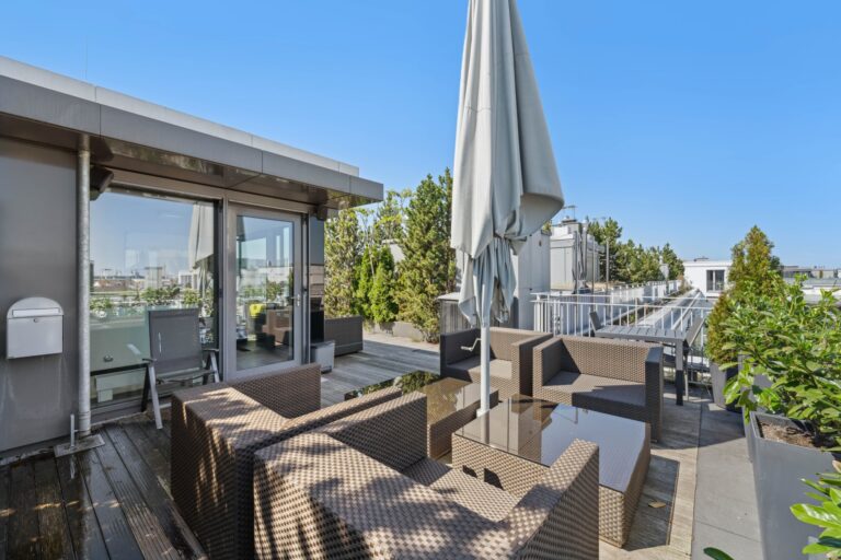 Luxus-Maisonette Dachterrasse & Panoramablick über München