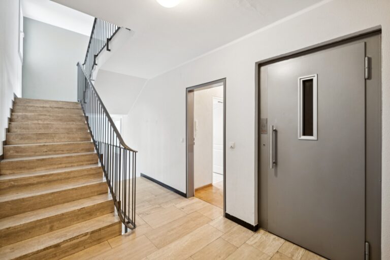 2,5-Zimmer-Wohnung mit Balkon