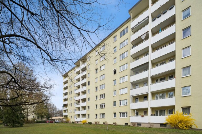 1-Zimmer-Wohnung mit Balkon in München Parkstadt Bogenhausen