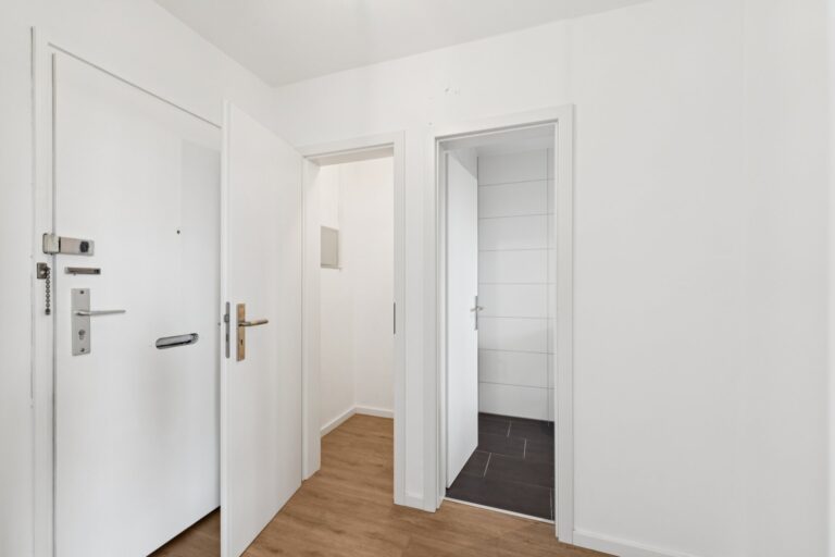 1-Zimmer-Wohnung mit Balkon in München Parkstadt Bogenhausen