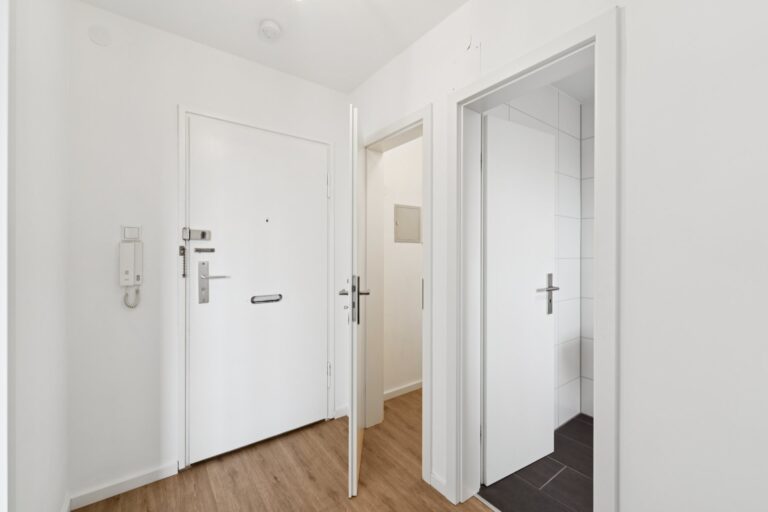 1-Zimmer-Wohnung mit Balkon in München Parkstadt Bogenhausen