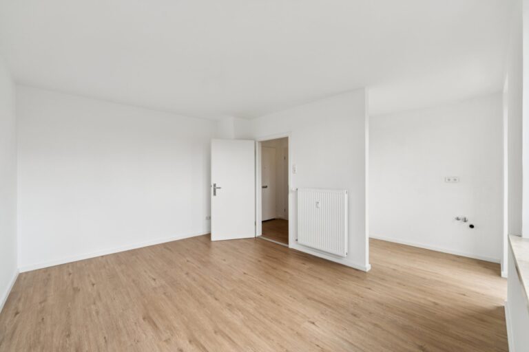 1-Zimmer-Wohnung mit Balkon in München Parkstadt Bogenhausen